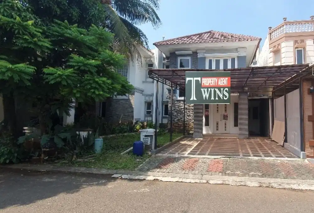 Disewakan rumah 4 kamar di legenda wisata cibubur