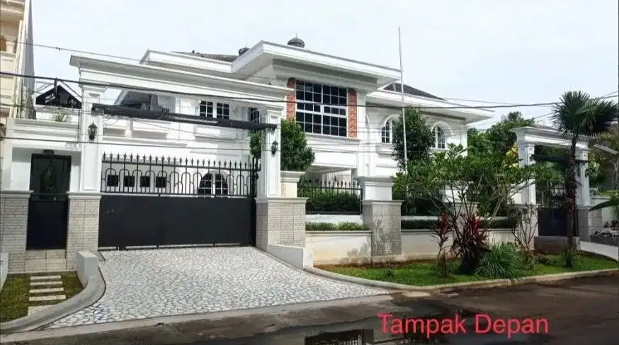 Rumah Furnish Super Mewah Di Komplek PATI  View Danau, Cibubur