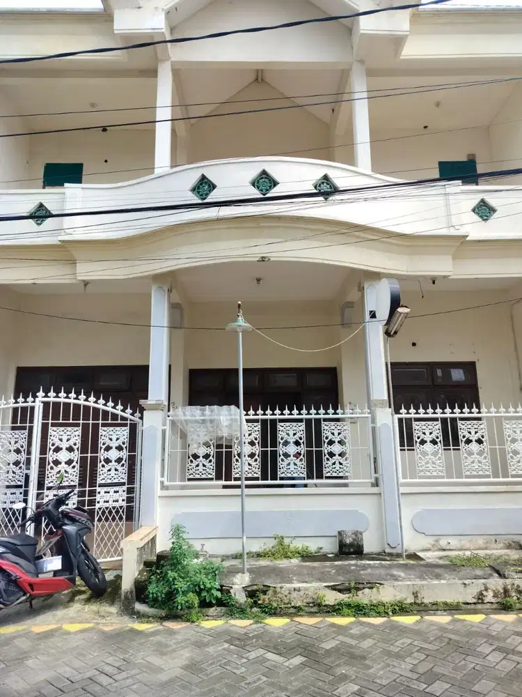 Rumah Jl. Bangka GKB, Gresik dekat dengan GressMall TOL
