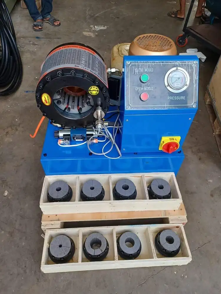 Mesin pres selang hidrolik gp31