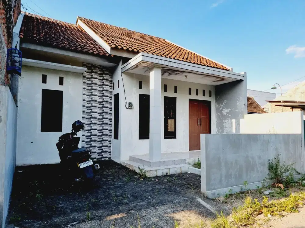 Rumah Nyaman dan Luas Siap Huni di Colomadu Kra