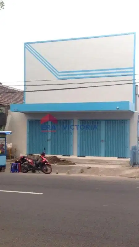Ruko di pusat Kota perdagangan Kediri