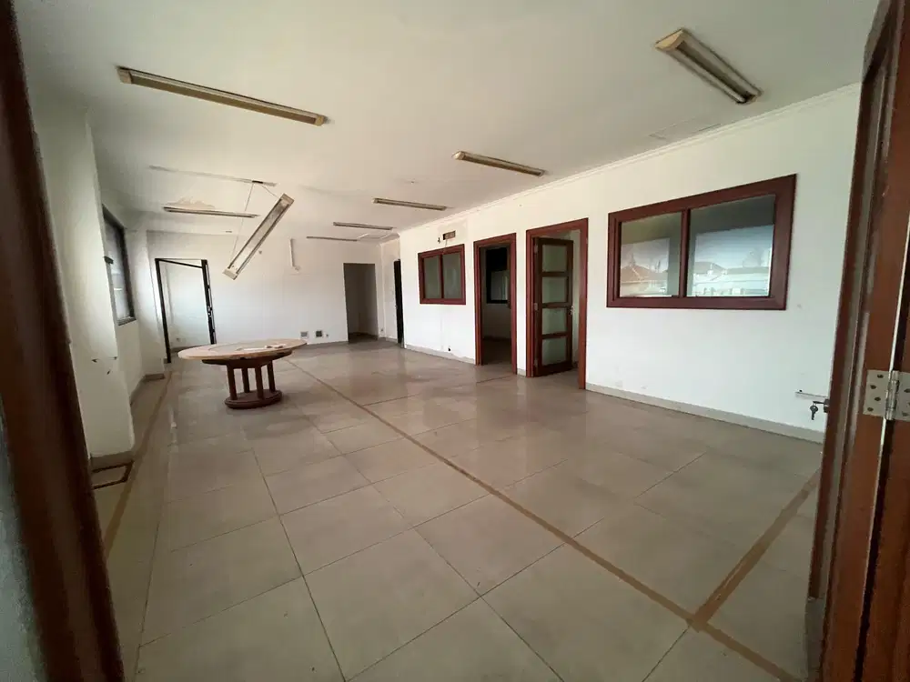 Ruko gandeng 4lt siap pakai di Lodan Center - Ancol Jakarta Utara