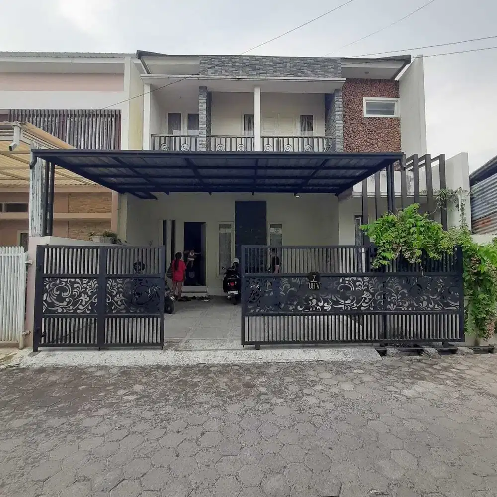 Rumah Furnish Siap Huni Cocok Untuk Keluarga Lokasi Dekat Balaikota