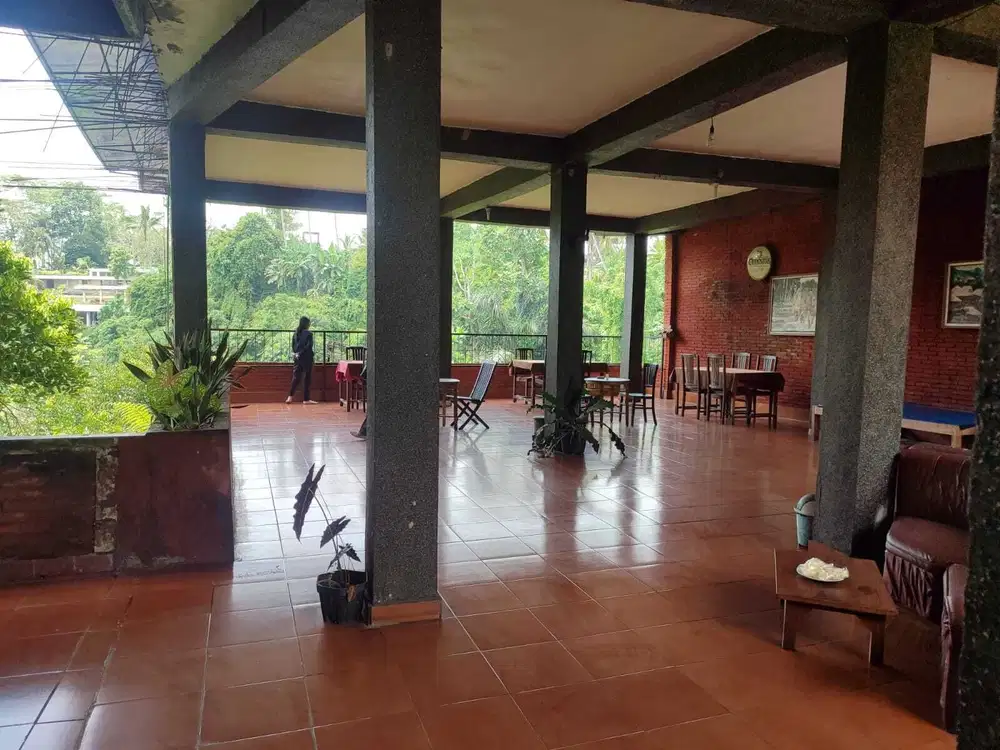 DISEWAKAN RESTORAN SIAP PAKAI – LOKASI STRATEGIS DI UBUD