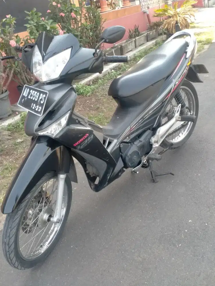 Supra 125 th 2009 bpkb mesin bagus standart