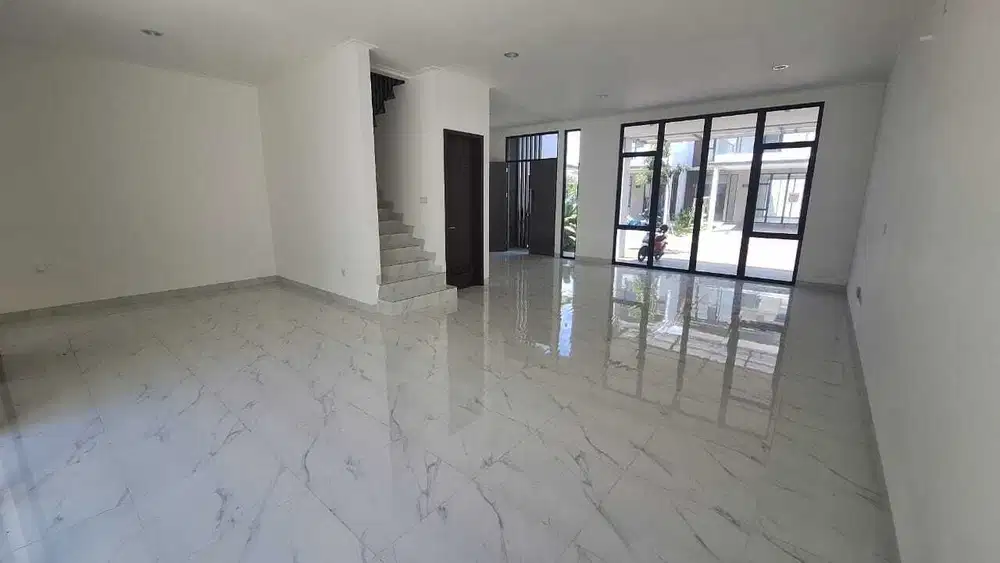 Sewa Murah Rumah Permata Hijau Pik 2 Uk 8x20 2 lantai Brand New