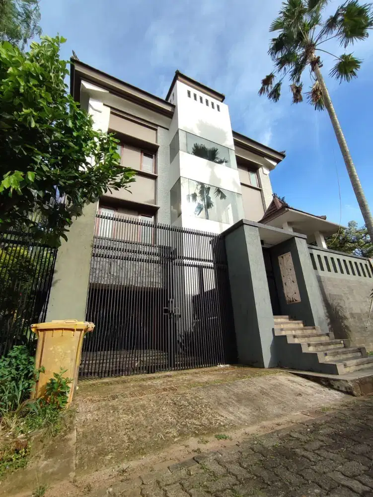 Rumah Bagus Siap Huni Di Villa Cinere Mas Tangerang Selatan