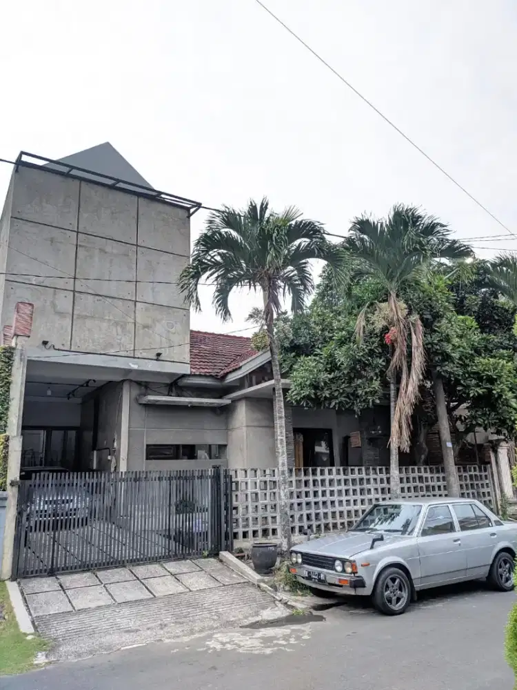 Rumah Murah Semi Kantor Sulfat Agung Blimbing