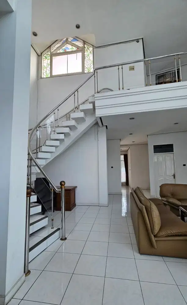 Rumah Sewa Komp Cipaganti Permai dkt Setiabudi Ciumbuleuit Hegarmanah