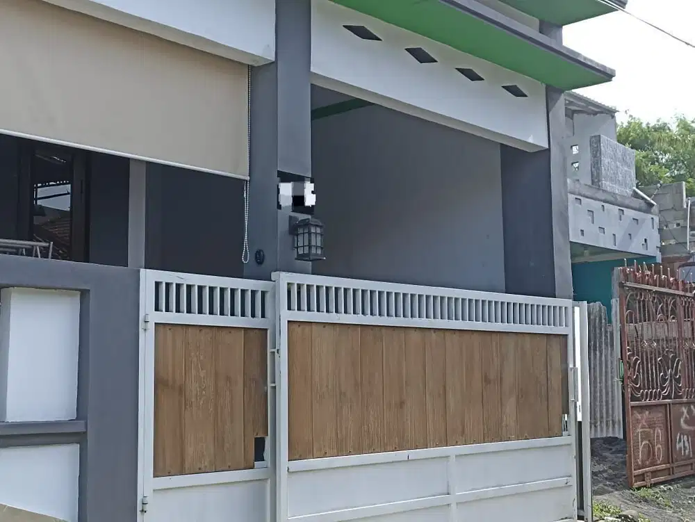 MURAH BANGET, Rumah Luas 105 Dekat Stasiun Cakung Semi Furnished