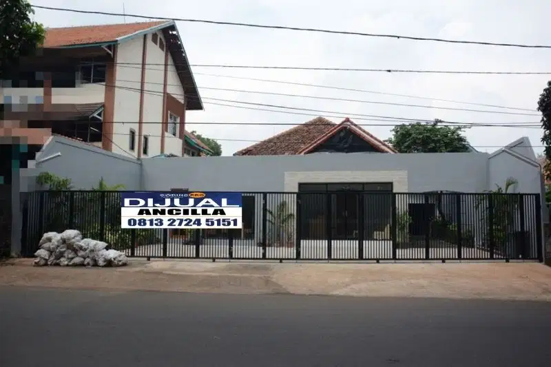 Dijual Rumah utk Usaha juga LT 686 m2 Matraman Jakarta Timur