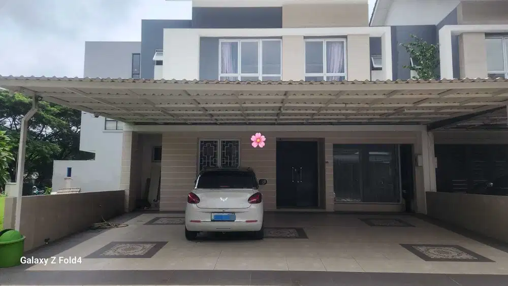 Rumah Siap Huni ada Kolam Renang Cluster Palm Spring JGC Cakung Jaktim