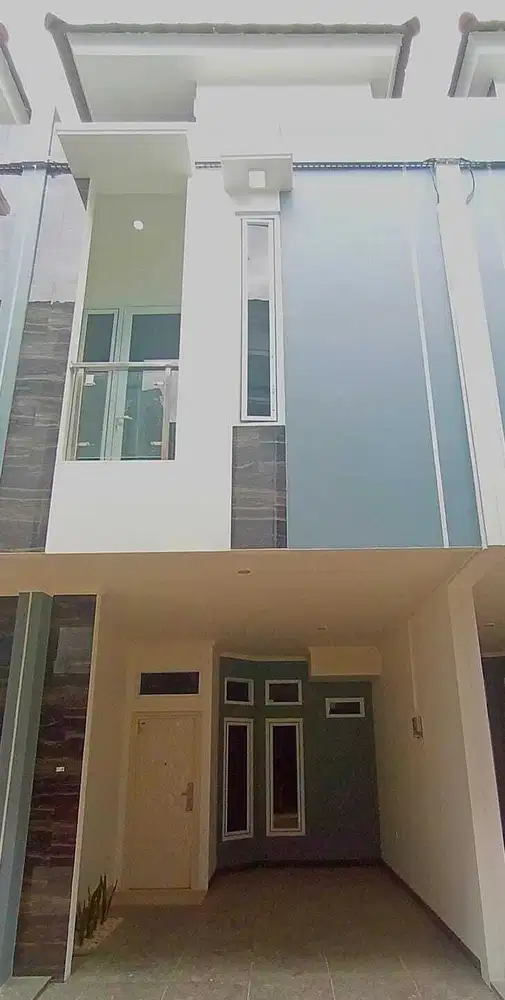 DIJUAL RUMAH MEWAH MINIMALIS MODERN DI CEMPAKA PUTIH JAKARTA PUSAT