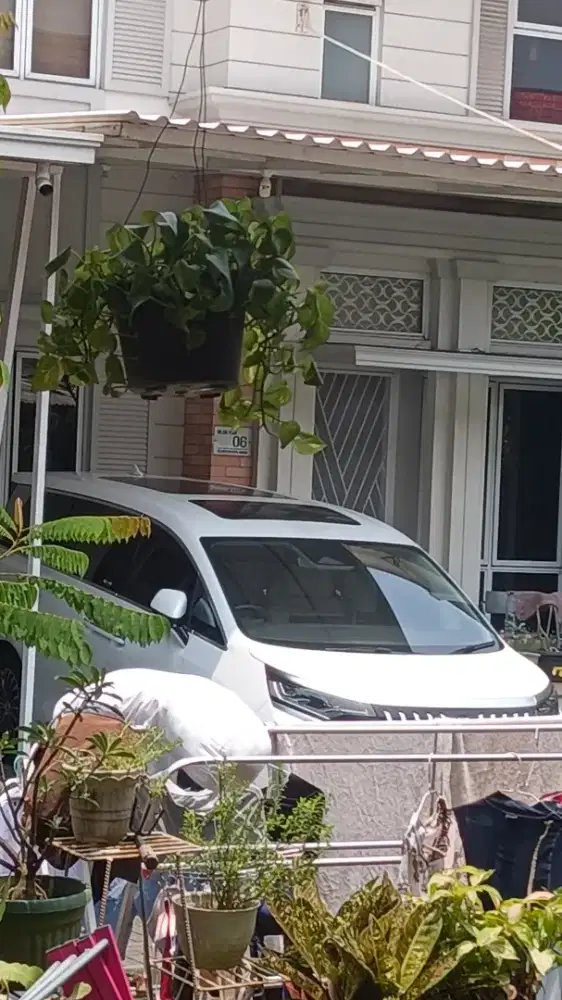 ART Pulang pergi wanita beberes