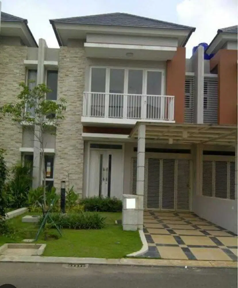 Disewakan rumah di Palm Summarecon Bekasi