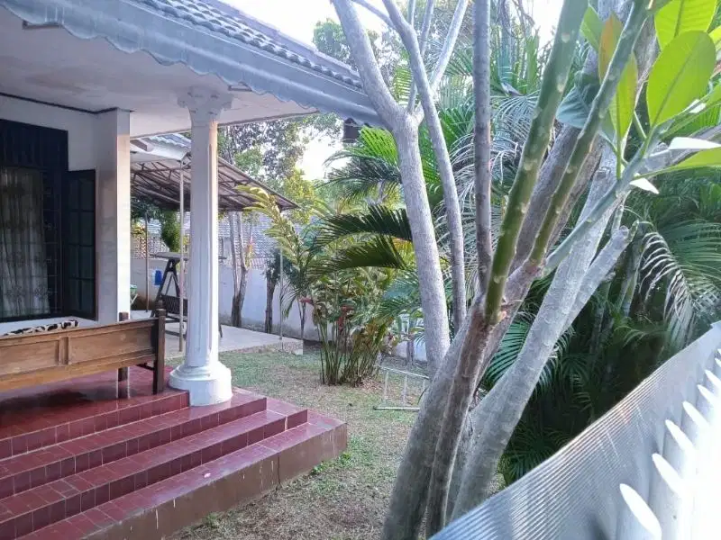 Rumah Lama 1 Lantai Siap Huni Di Jl. Kesehatan Bintaro Jaksel