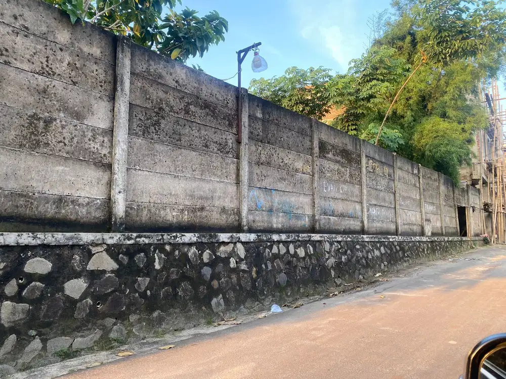 Kavling Siap Bangun Bisa untuk Cluster Sudah Di Tembok Di  Graha Raya