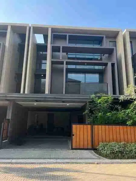 Dijual Rumah 3 Lantai Strategis Zora Kanade BSD City Tangerang Selatan