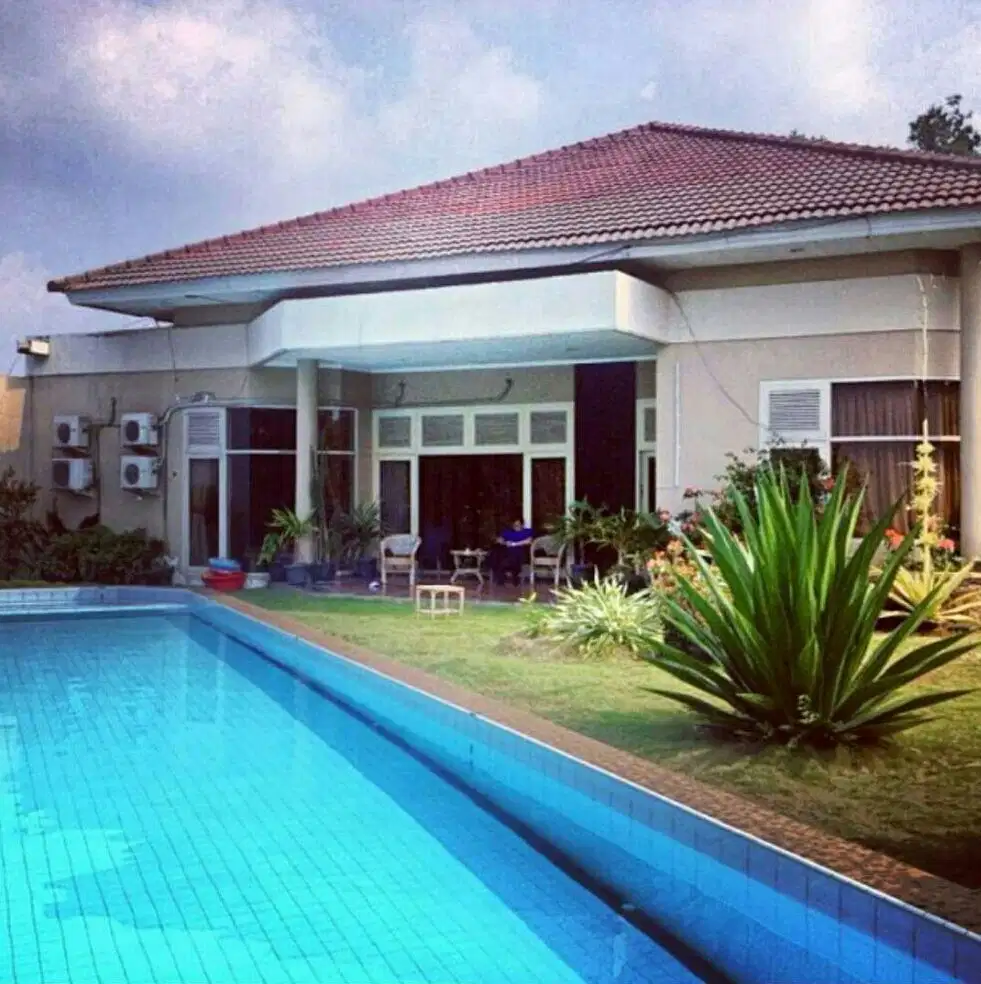 Dijual dan Disewakan Rumah Mewah Lokasi Bukit Kencana Semarang