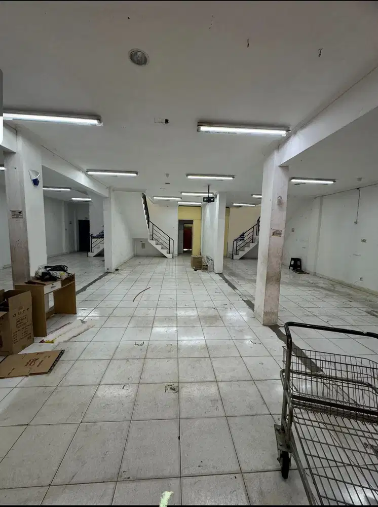 RUKO 3 LANTAI SIAP PAKAI JALAN RAYA RAMAI 24 JAM, CILEDUG TANGERANG