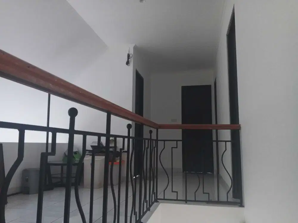 DISEWAKAN RUMAH SIAP HUNI DI JALAN KESEHATAN JAKSEL