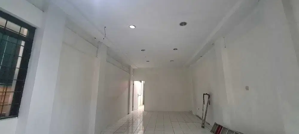 Disewakan Ruko Lokasi Strategis Area Karapitan Kota Bandung