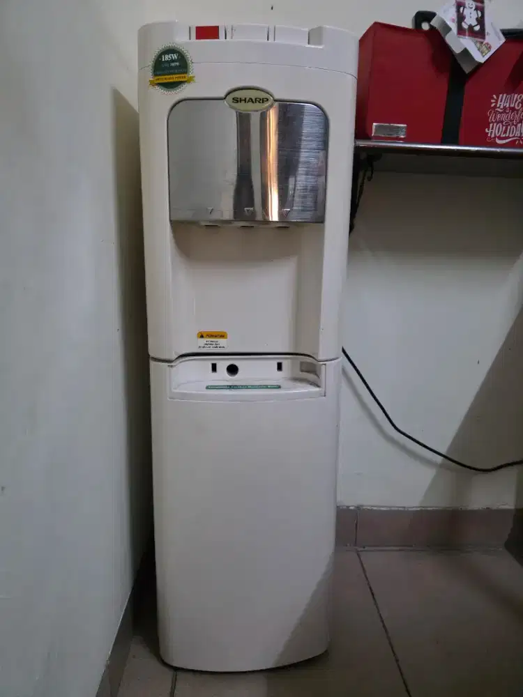 Sharp Dispenser Galon dorong Bawah