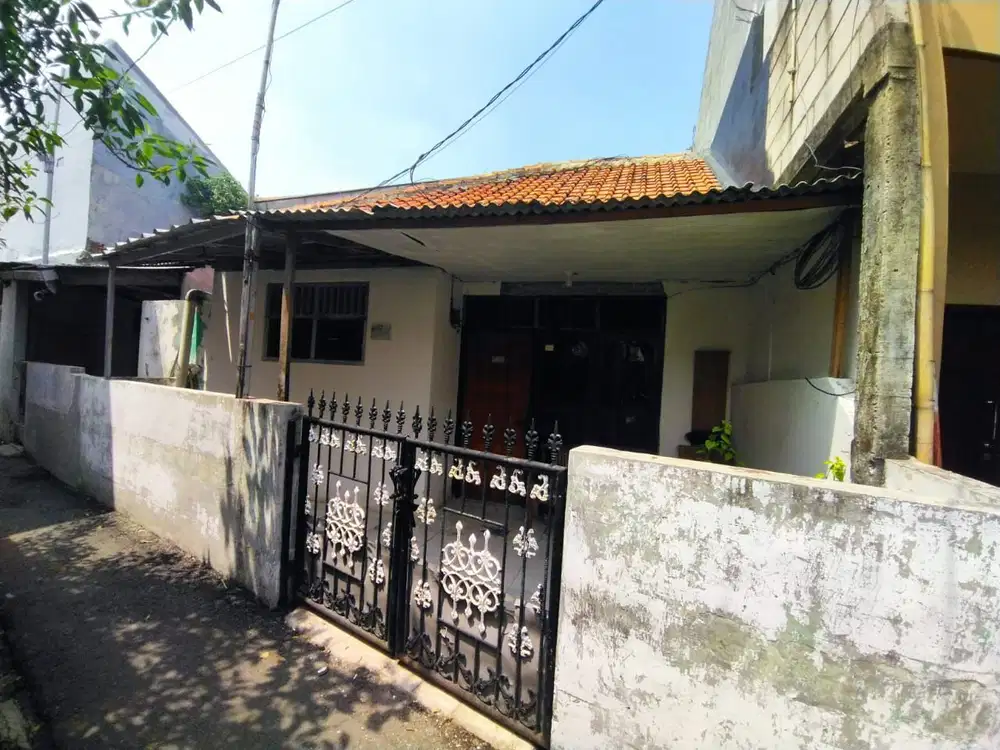 RUMAH MURAH AKSES MOTOR TANAH LUAS DI CONDET JAKARTA TIMUR