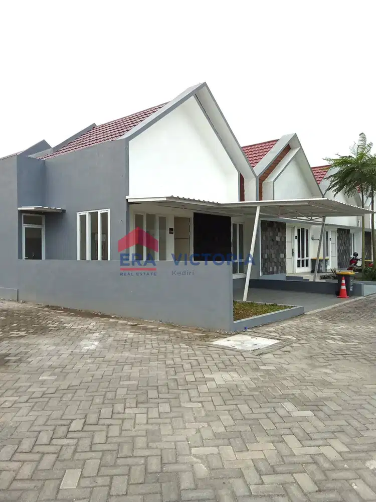 Mrican Royal Cluster – Rumah Mewah Skandinavia Minimalis di Kediri