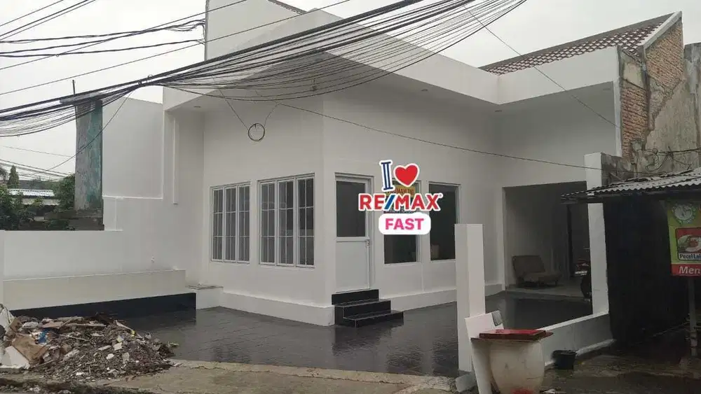 Disewakan 1 Rumah Cocok rumah tinggal atau Usaha/Kantor di Jagakarsa