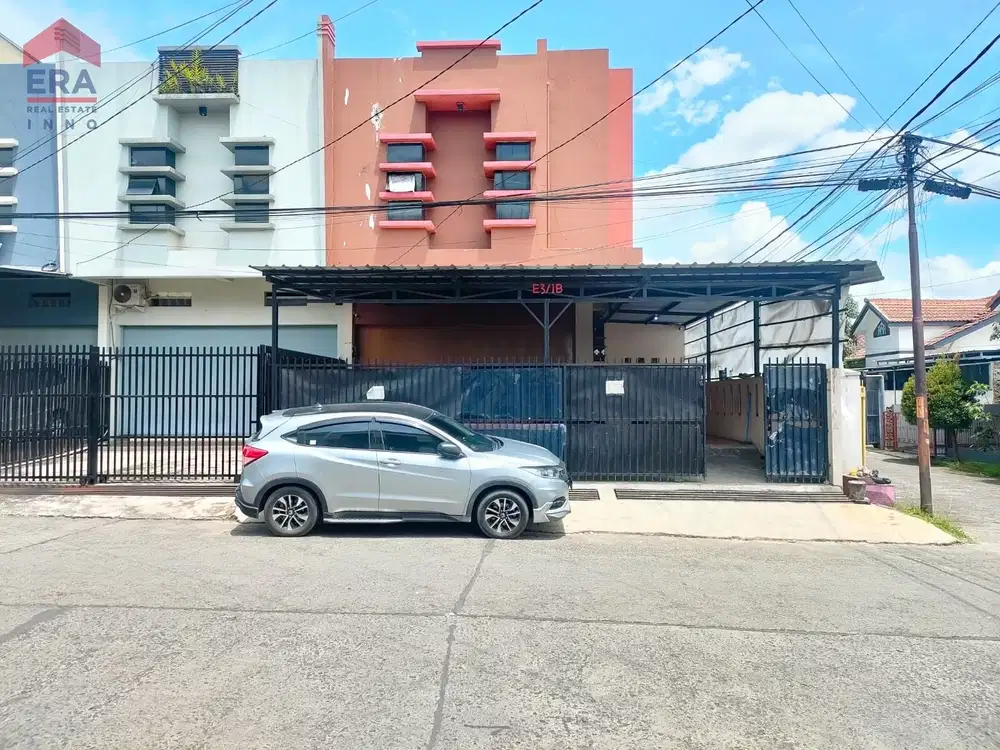 Di sewakan Ruko 2 Lantai di komplek di TKI 3