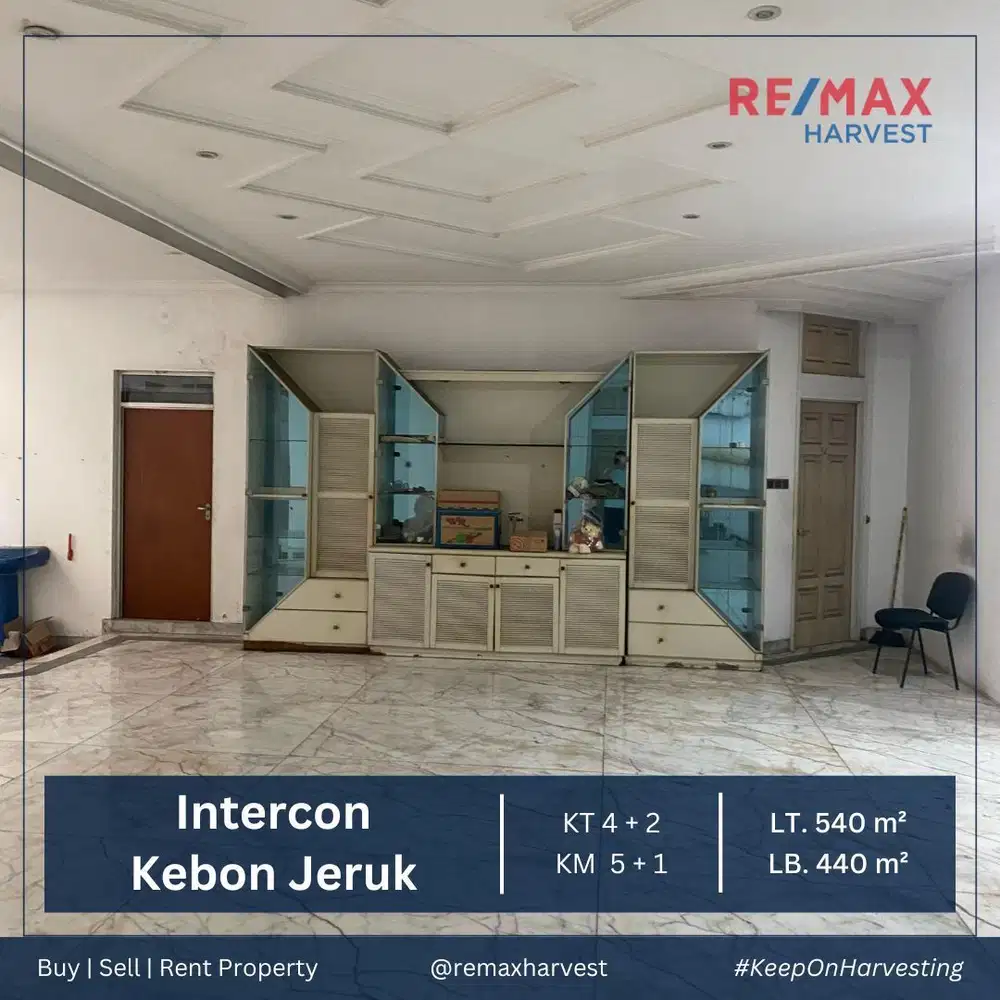 RUMAH 4 KAMAR DALAM KOMPLEK, AKSES JALAN 4 MOBIL, DI INTERCON JAKBAR
