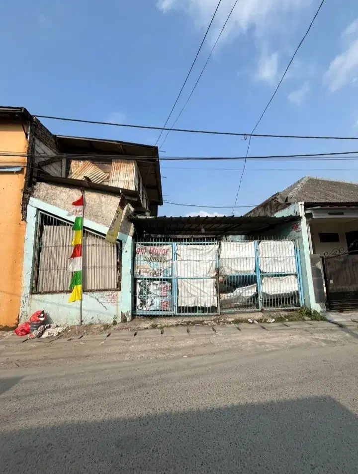 Rumah cocok untuk usaha dan kantor taman harapan baru