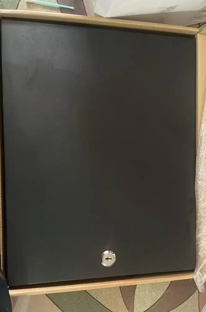 Di jual borongan 68 pcs panel box baru