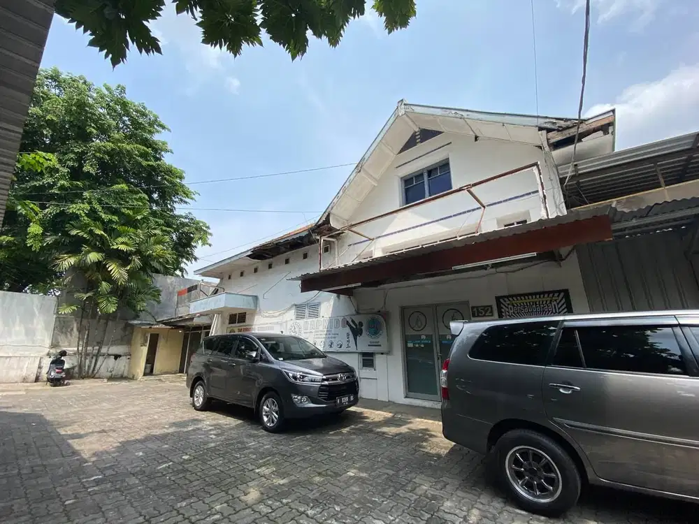 DIJUAL RUMAH DI POROS JALAN IMAM BONJOL, KOTA SEMARANG