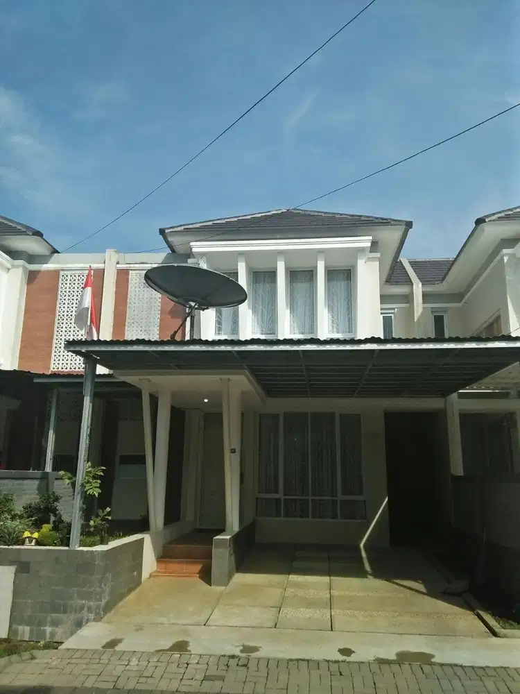JUAL RUMAH CANTIK DI CLUSTER BUKIT CIMANGGU CITY BOGOR