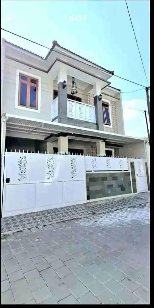Dijual Rumah Baru di Gentan Mangesty