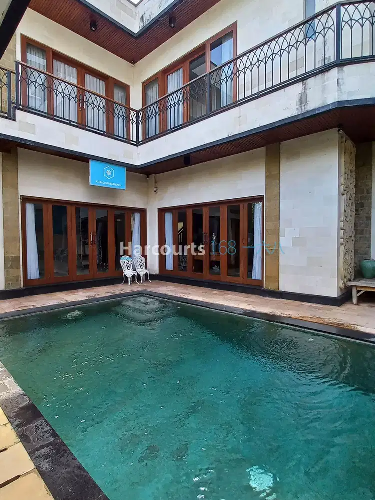 Villa 3 Bedroom dekat Pantai Daerah Legian, Kuta - Bali