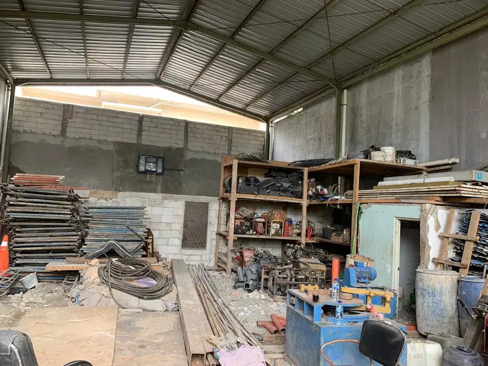 Gudang siap pakai di Duren Sawit