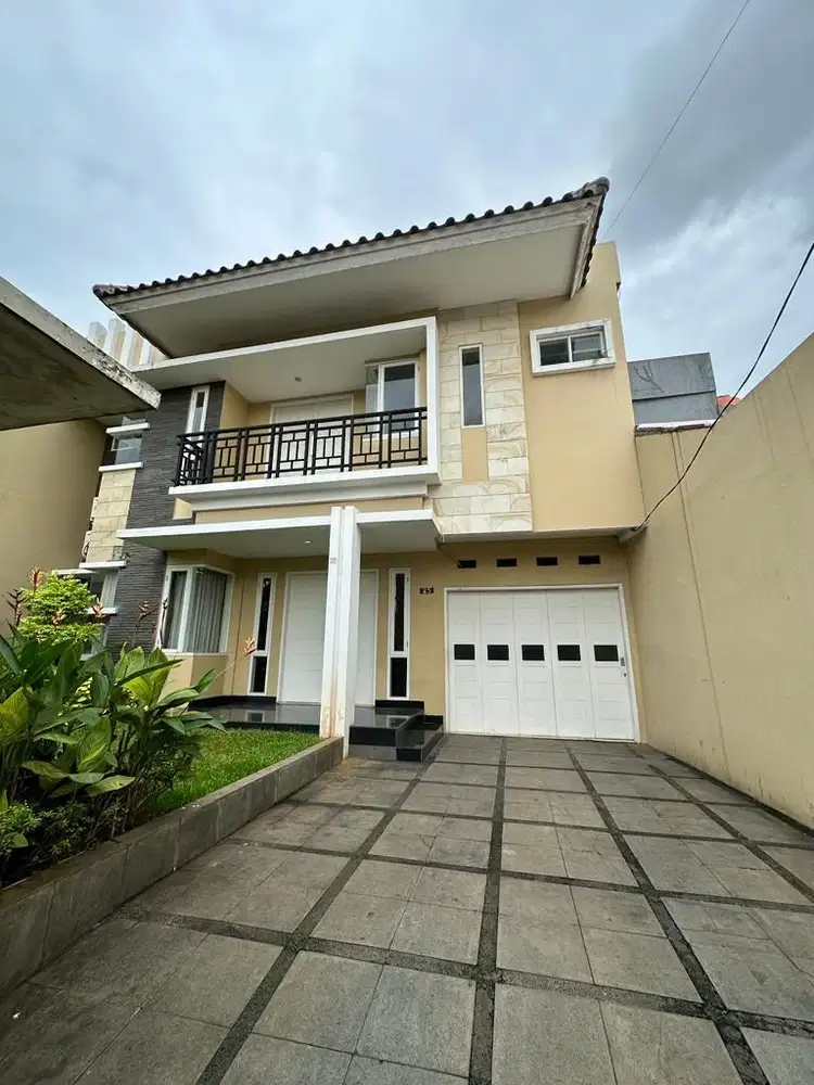 Disewakan Rumah Di Pejaten, Jaksel