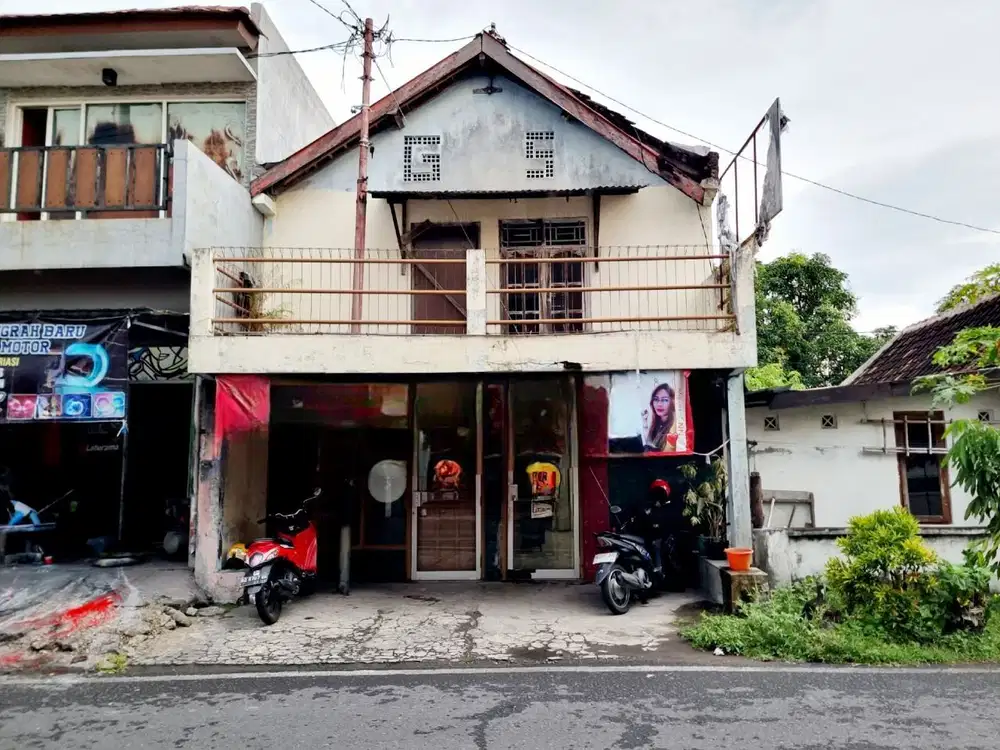 Rumah Second Hadap 2 Muka Bisa Untuk Usaha di Solo
