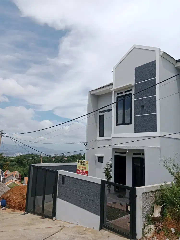 Rumah 4kamar tidur nuansa villa