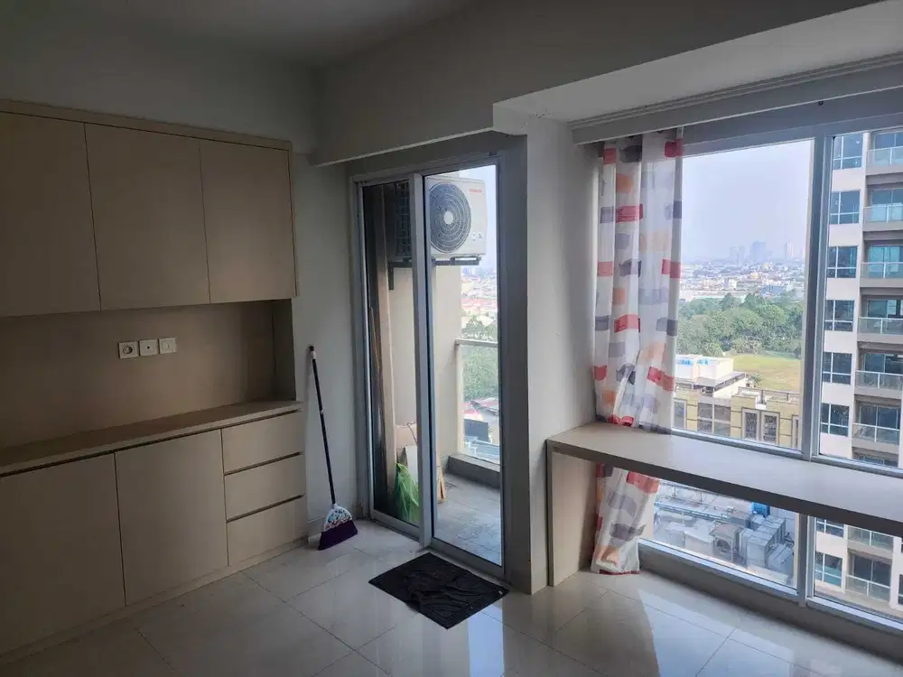 Apartment Studio dengan pemandangan kolam renang