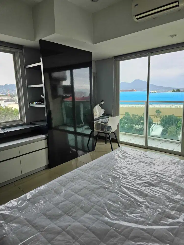 Dijual Apartemen Full Furnished view bagus siap pakai di La Grande