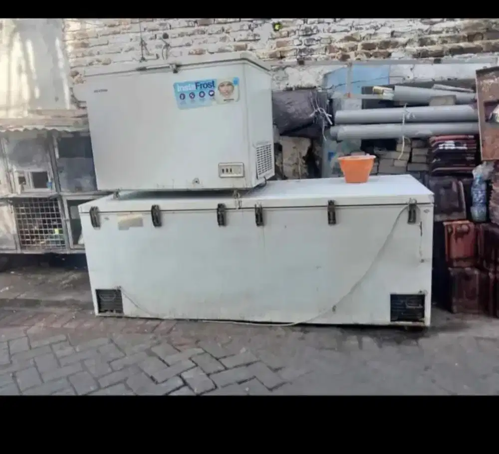 Menerima barang bekas elektronik dan semacam barang bekas lainnya