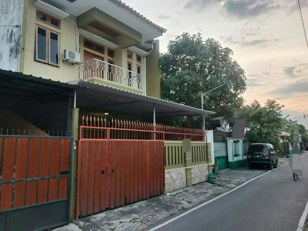 Rumah mewah di sumber banjarsari solo kota