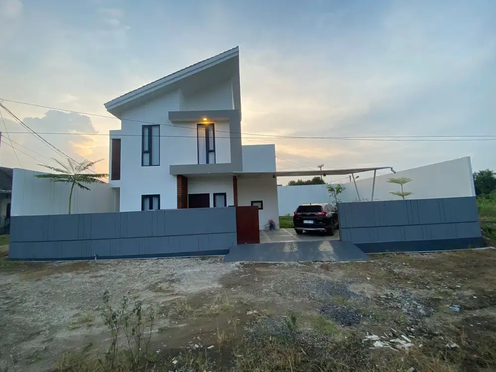 Rumah mewah deket alun alun kota serang