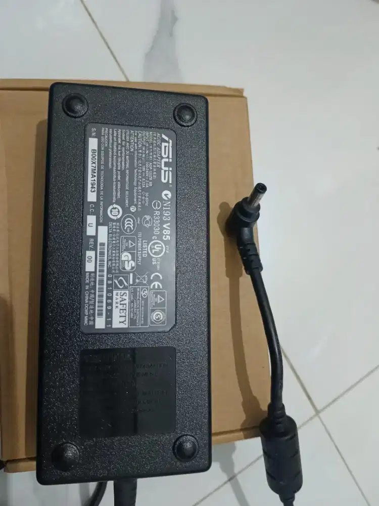 Charger asus amper besar ori bwaan laptop