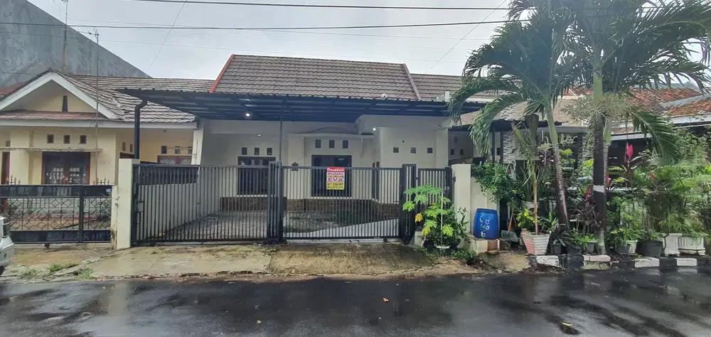 DI JUAL RUMAH TINGGAL DI TAMAN CILEGON, BANTEN
